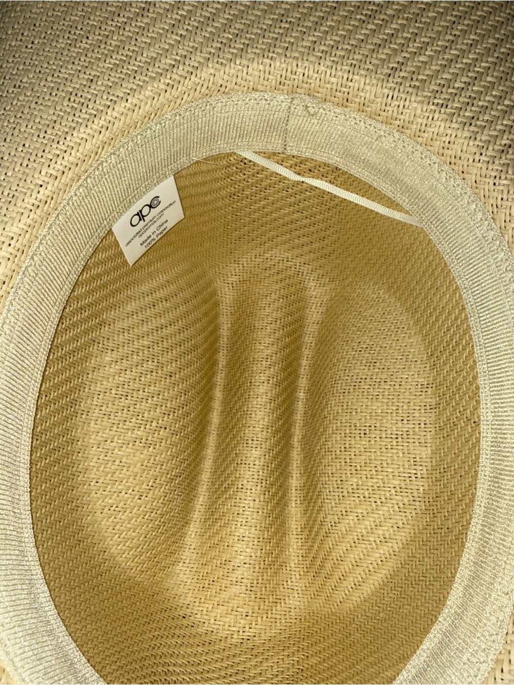 Saratoga Racecourse Straw Cowboy Hat with Red Band - Picture 5 of 8